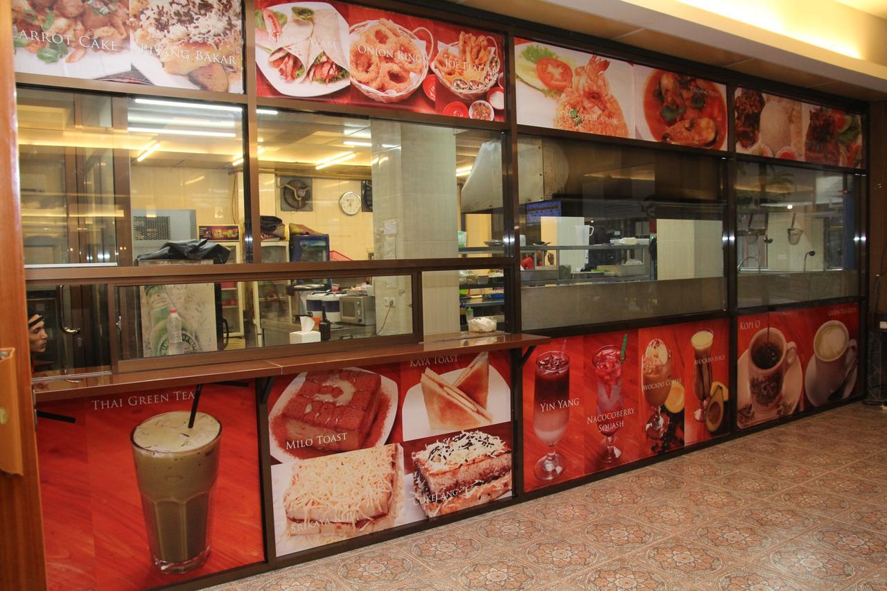 Reddoorz Plus Near Soekarno Hatta Airport 2 Tangerang Eksteriør bilde