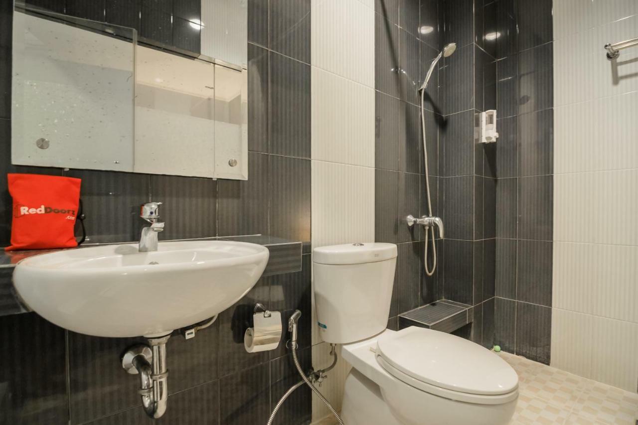 Reddoorz Plus Near Soekarno Hatta Airport 2 Tangerang Eksteriør bilde